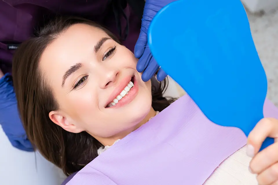 Choosing the Right Cosmetic Dentist for Porcelain Veneers in Alliston