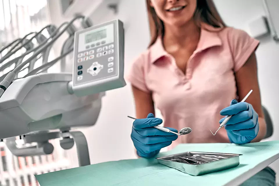 How to Choose the Best Cosmetic Dentistry Financing Option?