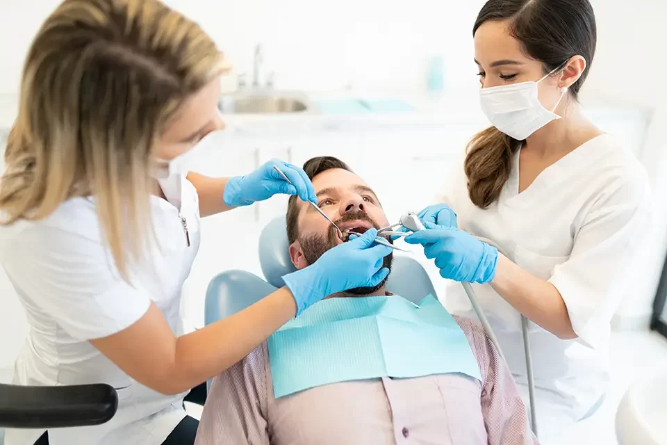 Tooth Extraction Services Alliston: Costs, Timing, and Practicalities