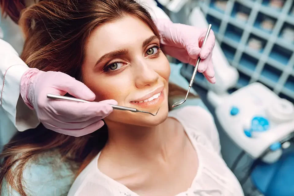 How Celebrities with Cosmetic Dental Work Transform Their Teeth